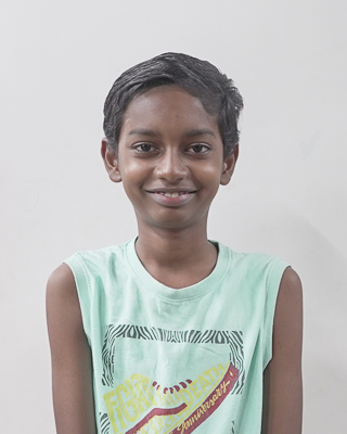 Ilakian student thamarai